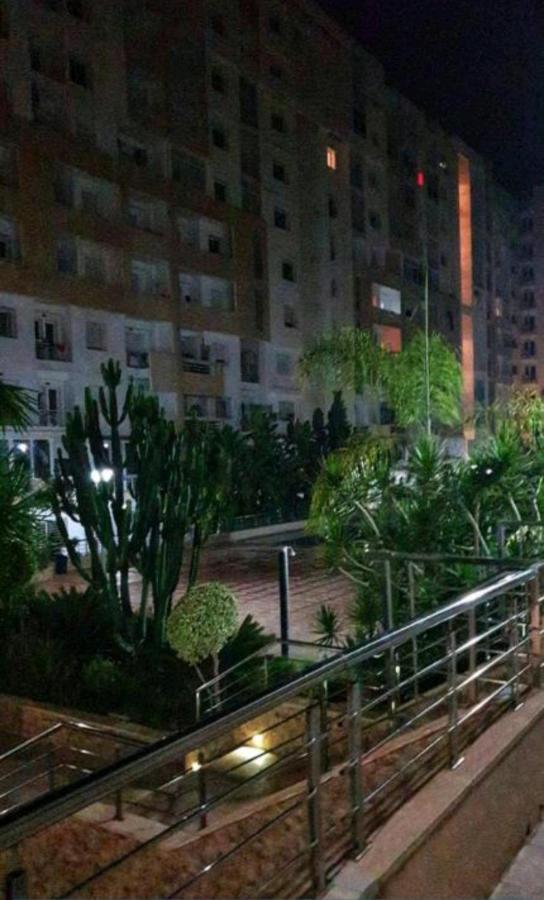 Appartement En Residence Avec Piscine 阿加迪尔 外观 照片